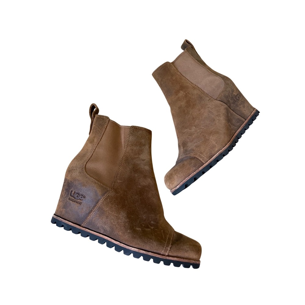 UGG Boots Pax Hidden Wedge Women's Suede Brown 8.5